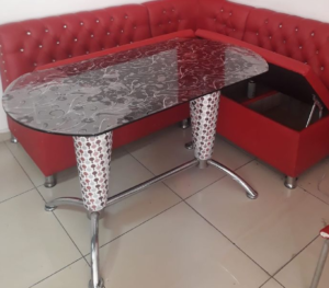 5 kişilik bambu masa sandalye takımı 8 restorantlar ve cafeler için metal ayaklı şık siyah cam masa