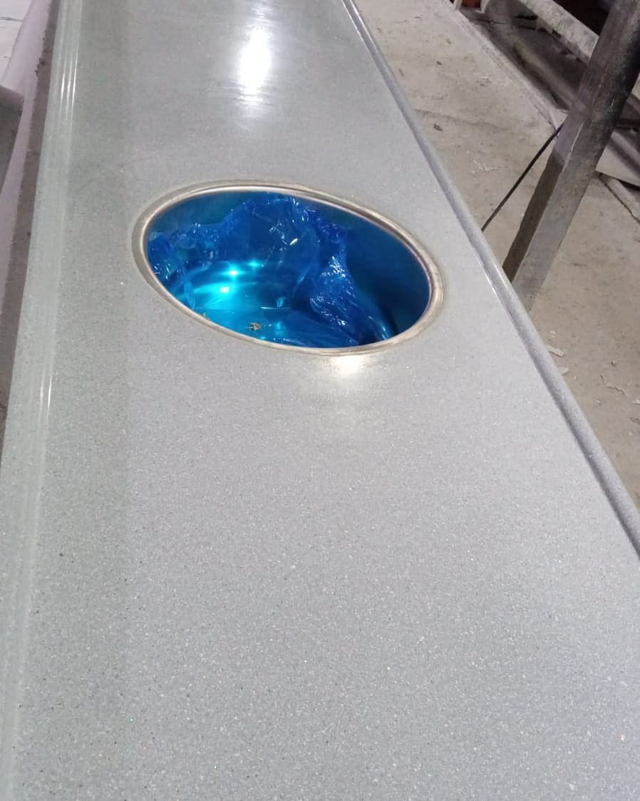 Üzerinde evyesi olan ikinci el mutfak mermeri ucuz fiyat