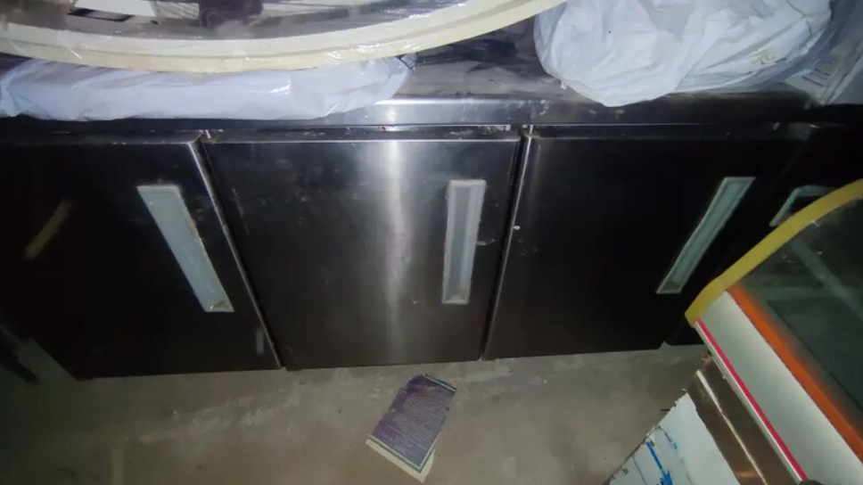 Endustriyel tezgaj tipi 3 kapili sogutucu buzdolabi 2